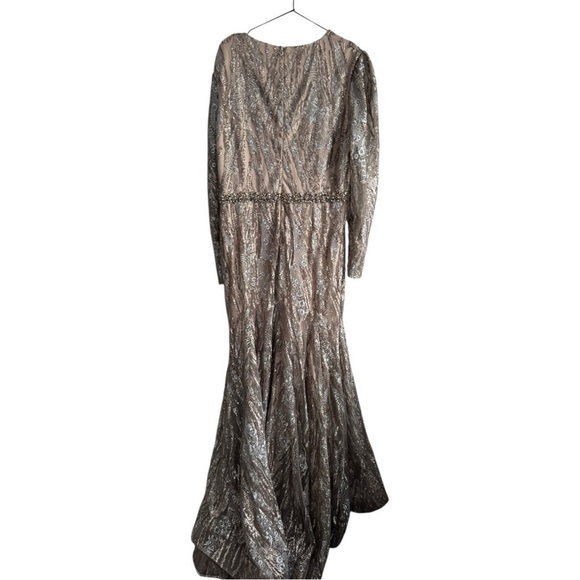 Mac Duggal Embellished Long Sleeve Plunge Neck Gown 79358 Gold Formal 16 - Picture 7 of 16